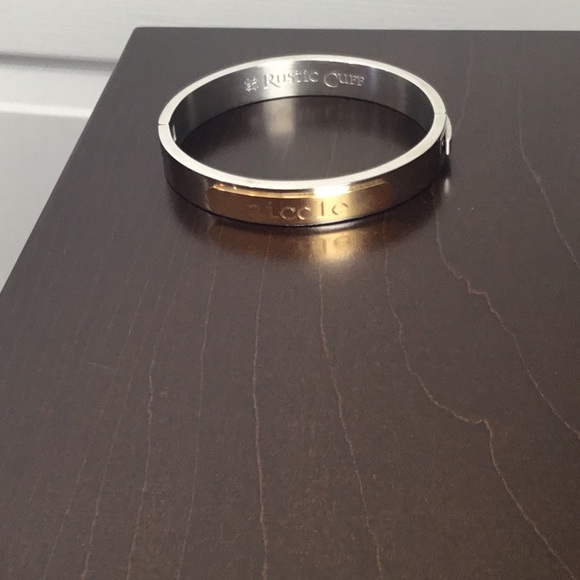 Engraved rustic cuff - Picture 1 of 2